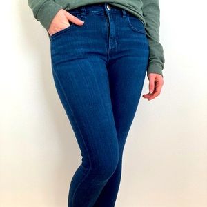 🎀AMERICAN EAGLE High Rise Jegging size 4